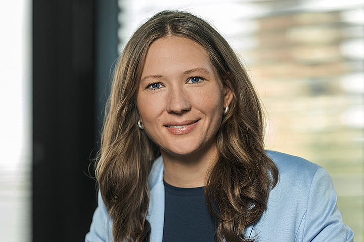 Dr. Annika Sauter Dr. Annika Sauter