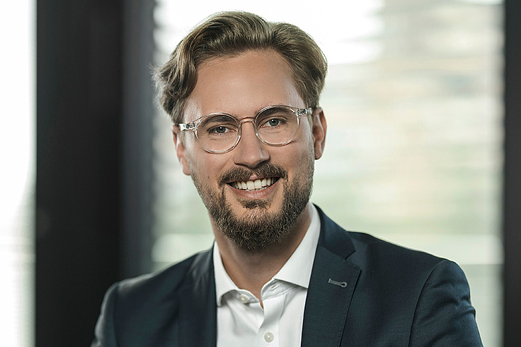 Daniel Hansen Daniel Hansen