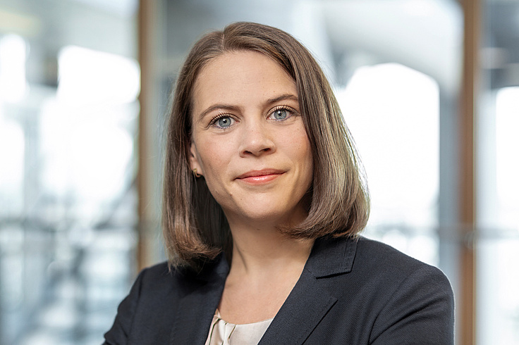 Dr. Stefanie Selle Dr. Stefanie Selle
