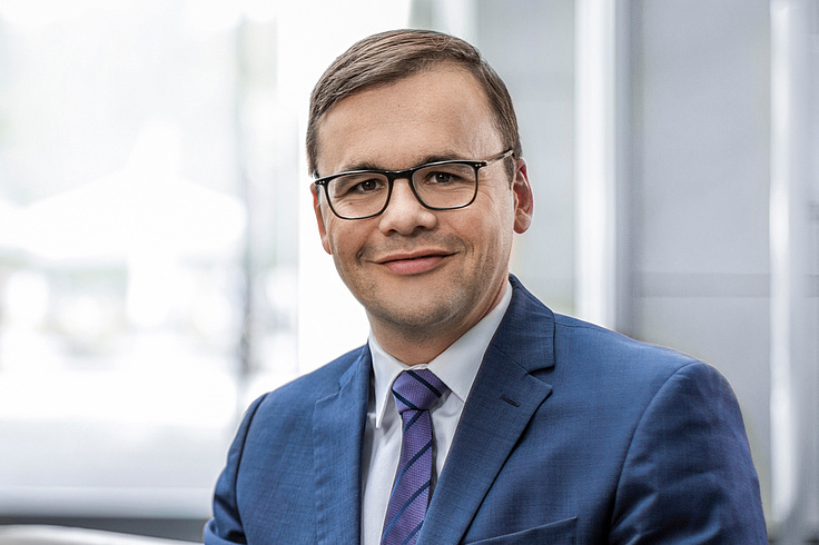 Dr. Jan Redmann Dr. Jan Redmann