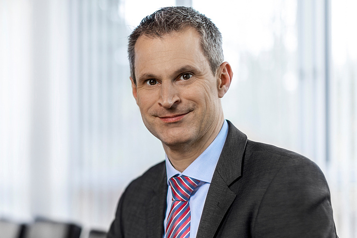 Dr. Gerolf Sonntag Dr. Gerolf Sonntag