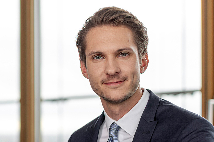 Dr. Henrik Kühl Dr. Henrik Kühl